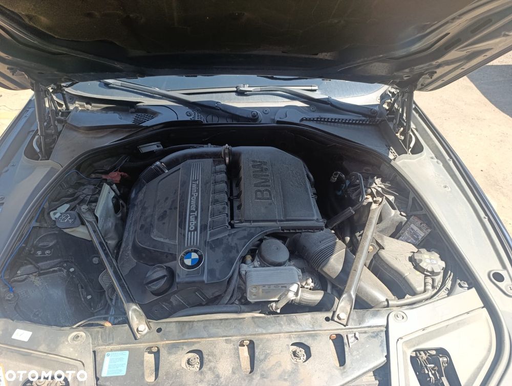 BMW Seria 5 535i - 13