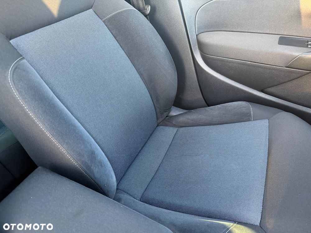 Volkswagen Polo 1.4 Style - 22