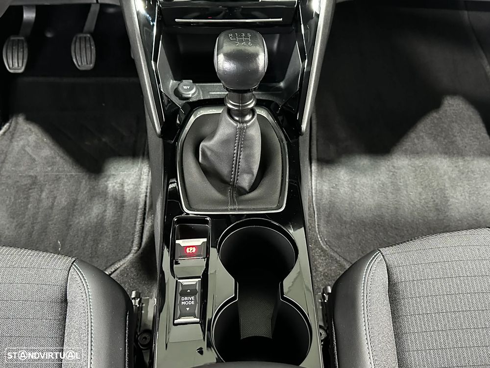 Peugeot 2008 1.5 BlueHDi Allure Pack - 33