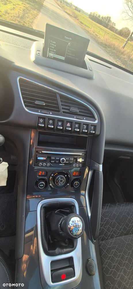 Peugeot 3008 PureTech 130 Stop & Start GPF Allure Business-Paket - 34