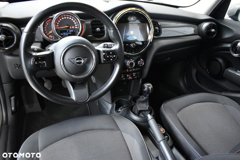 MINI Cooper - 5
