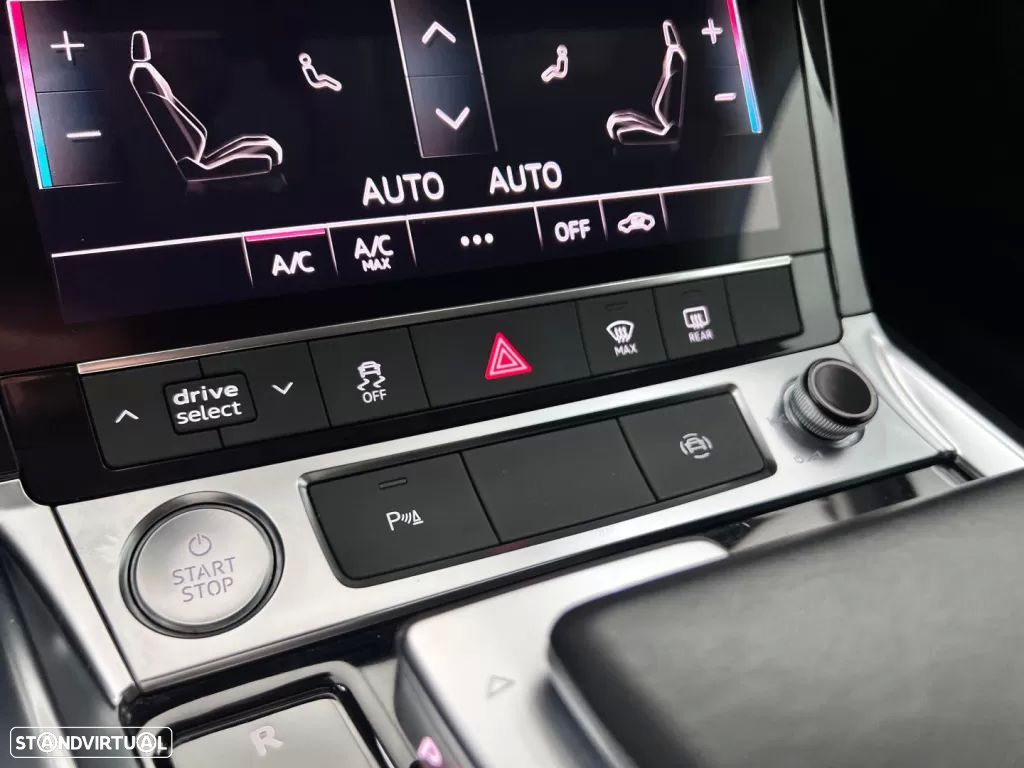 Audi e-tron 55 quattro Advanced - 31