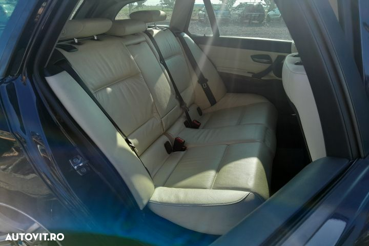 Geam usa spate dreapta 43R-001582 43R-001582 BMW Seria 3 E91 [2004 - - 9