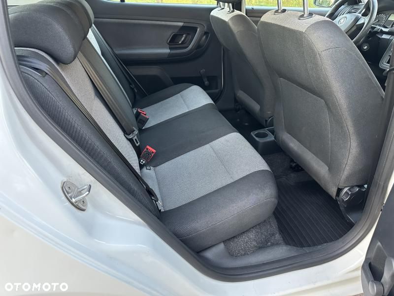 Skoda Fabia 1.6 TDI DPF Classic - 8
