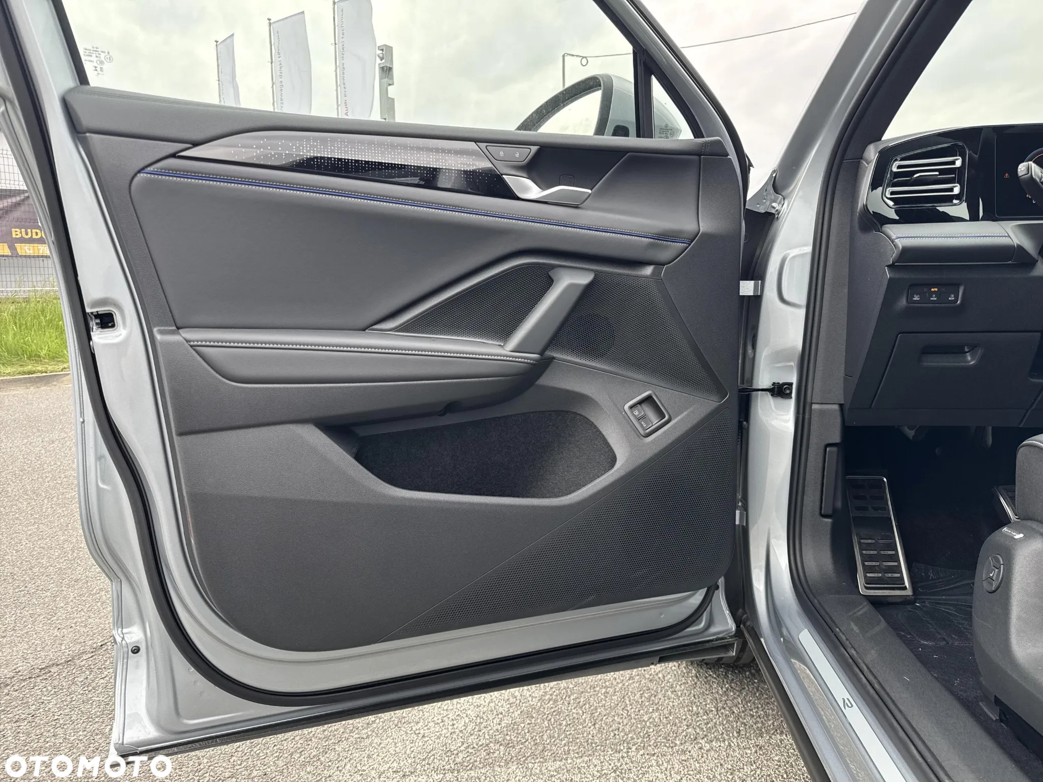 Volkswagen Tiguan 1.5 eHybrid PHEV R-Line Plus DSG - 10