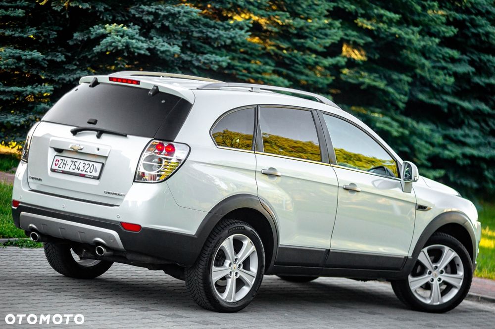 Chevrolet Captiva 3.0 V6 SIDI AWD Automatik LTZ - 11
