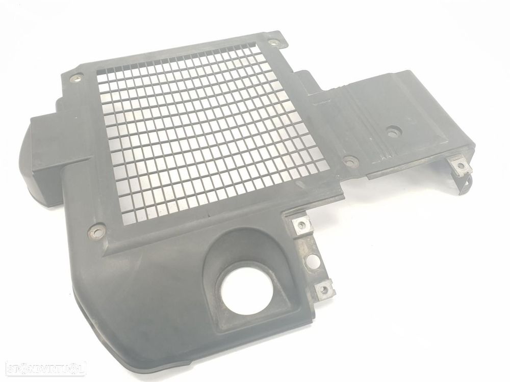 COBERTURA DO MOTOR TOYOTA LAND CRUISER J12 - 1