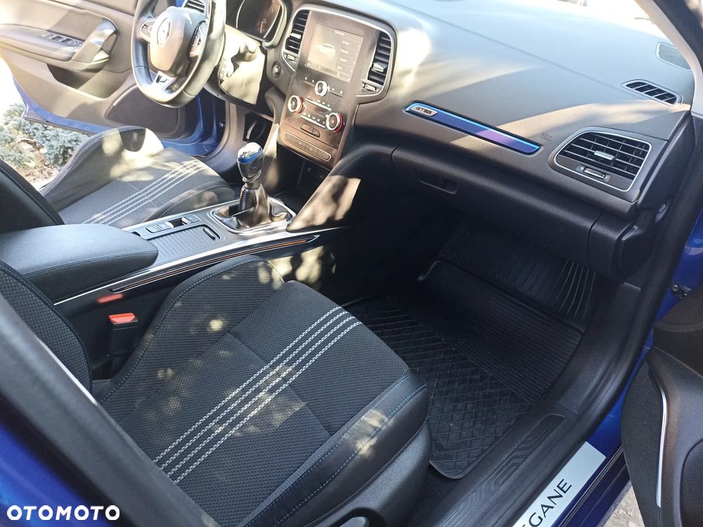 Renault Megane ENERGY dCi 130 GT LINE - 36