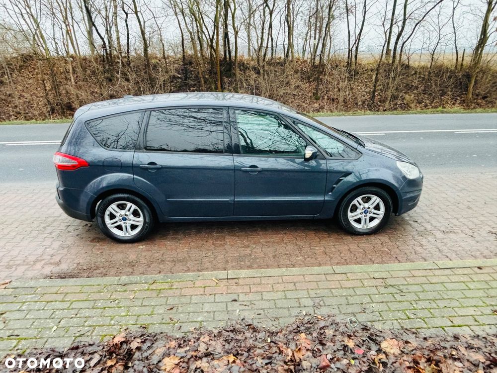 Ford S-Max 2.0 TDCi DPF Ambiente - 9