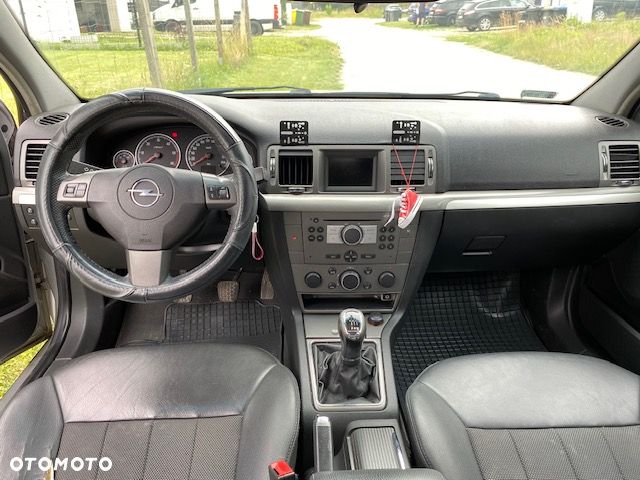 Opel Vectra 1.9 CDTI Cosmo - 7