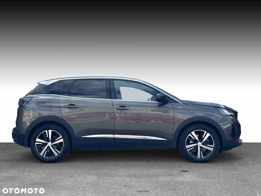 Peugeot 3008 1.6 PureTech HYbrid4 GT Line S&S EAT8 - 8