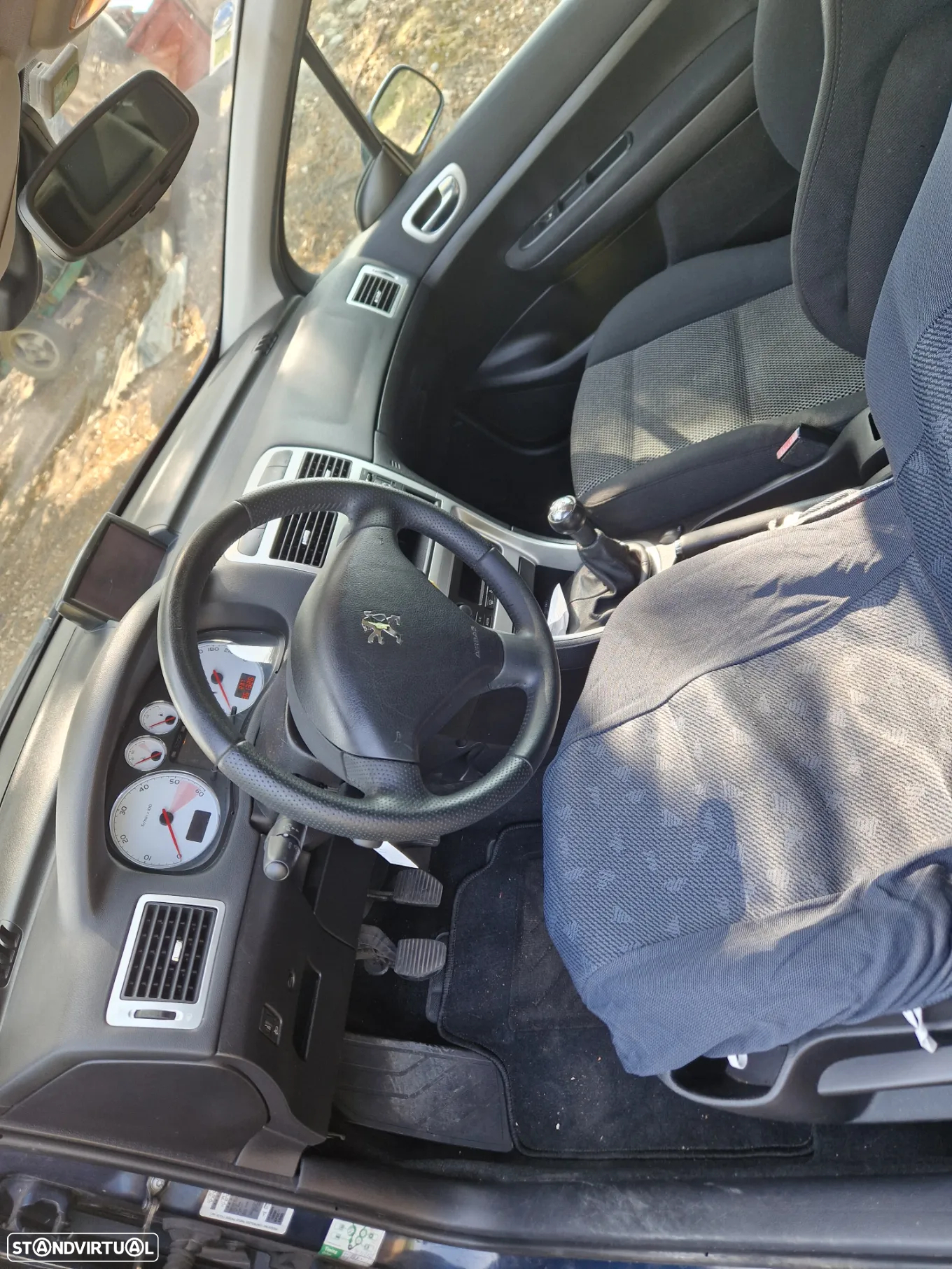 Peugeot 307 1.6 HDi Executive - 9