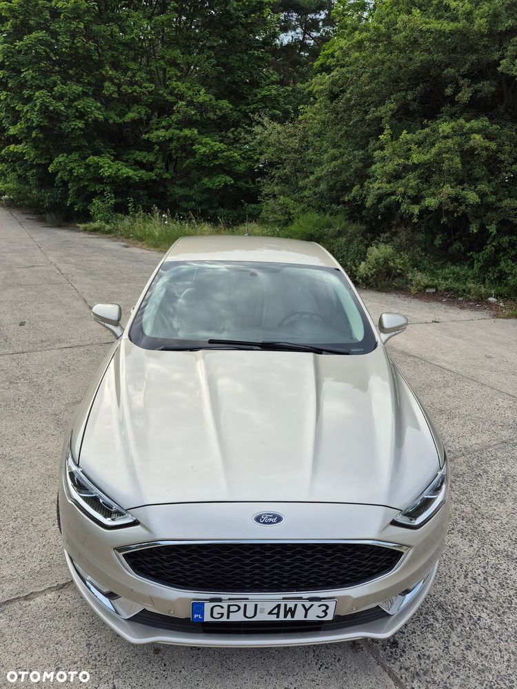 Ford Fusion - 9