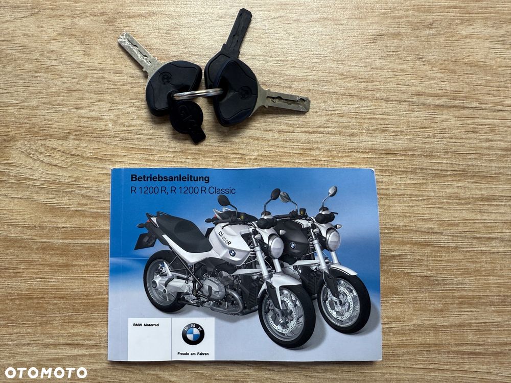 BMW R - 12