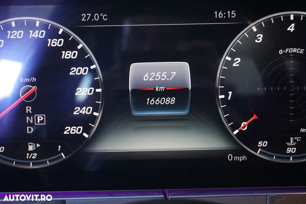 Mercedes-Benz E 200 4MATIC Aut. - 9