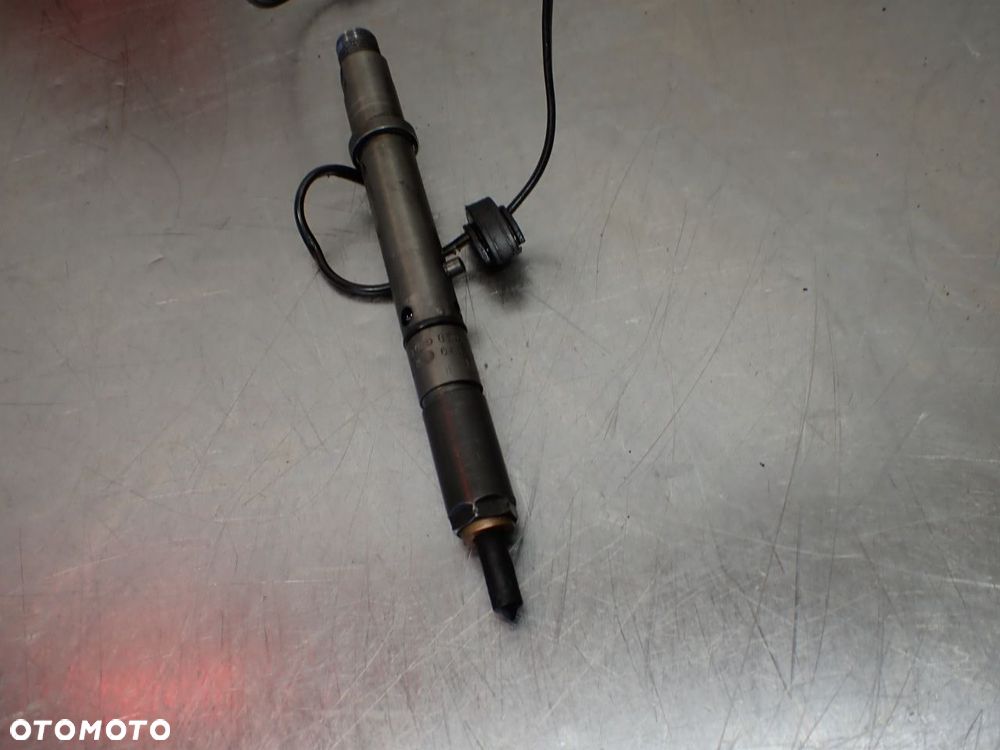 WTRYSK STERUJĄCY AUDI A6 C5 059130202B 0432133823 - 3