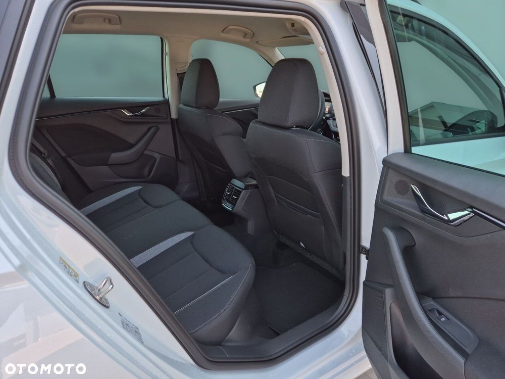 Skoda Kamiq 1.5 TSI Drive DSG - 15