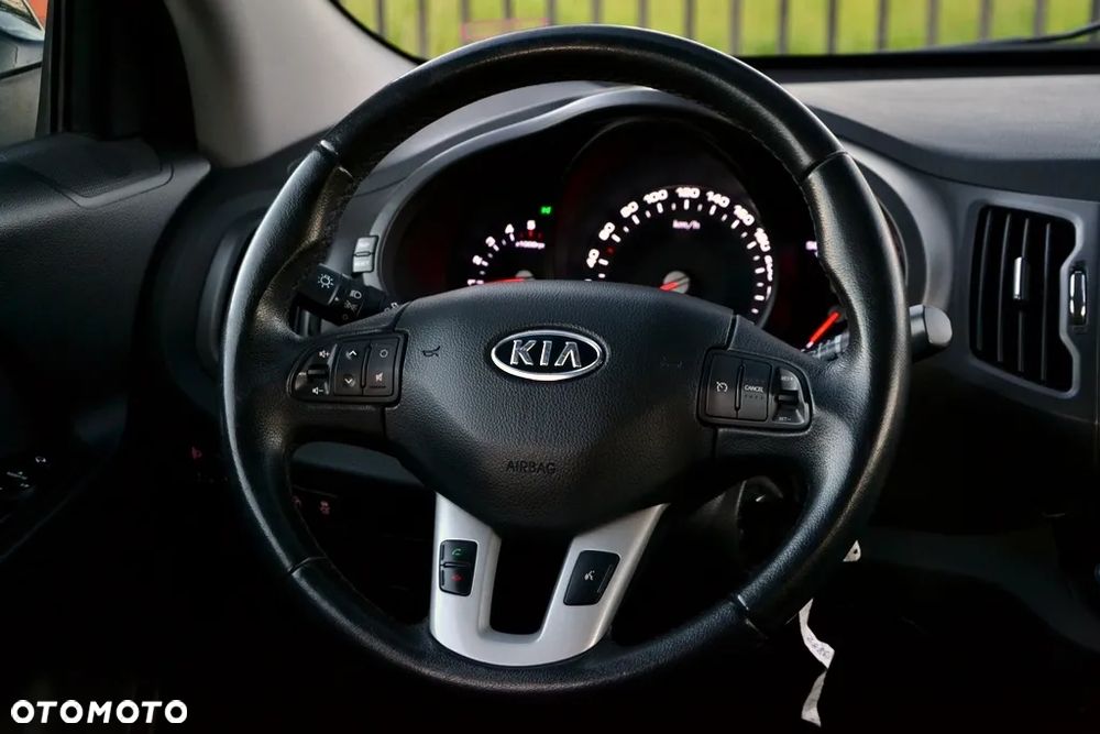 Kia Sportage 2.0 CRDI 2WD Spirit - 31