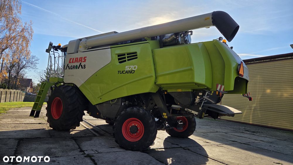 Claas Tucano 570 - 16