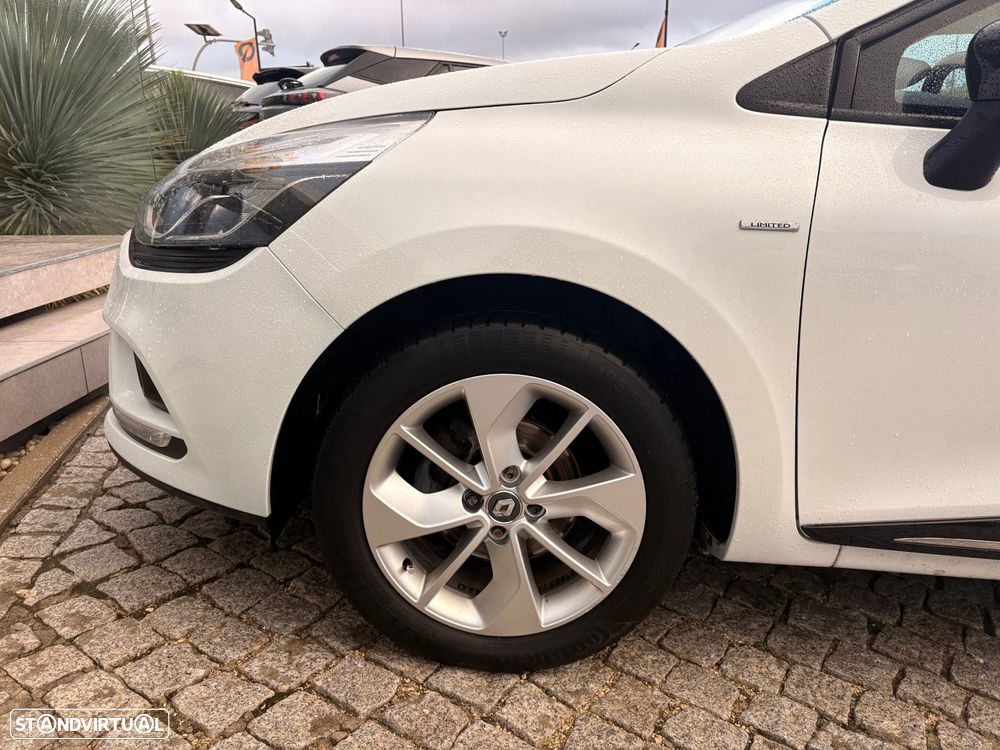 Renault Clio Sport Tourer 0.9 TCe Limited - 13
