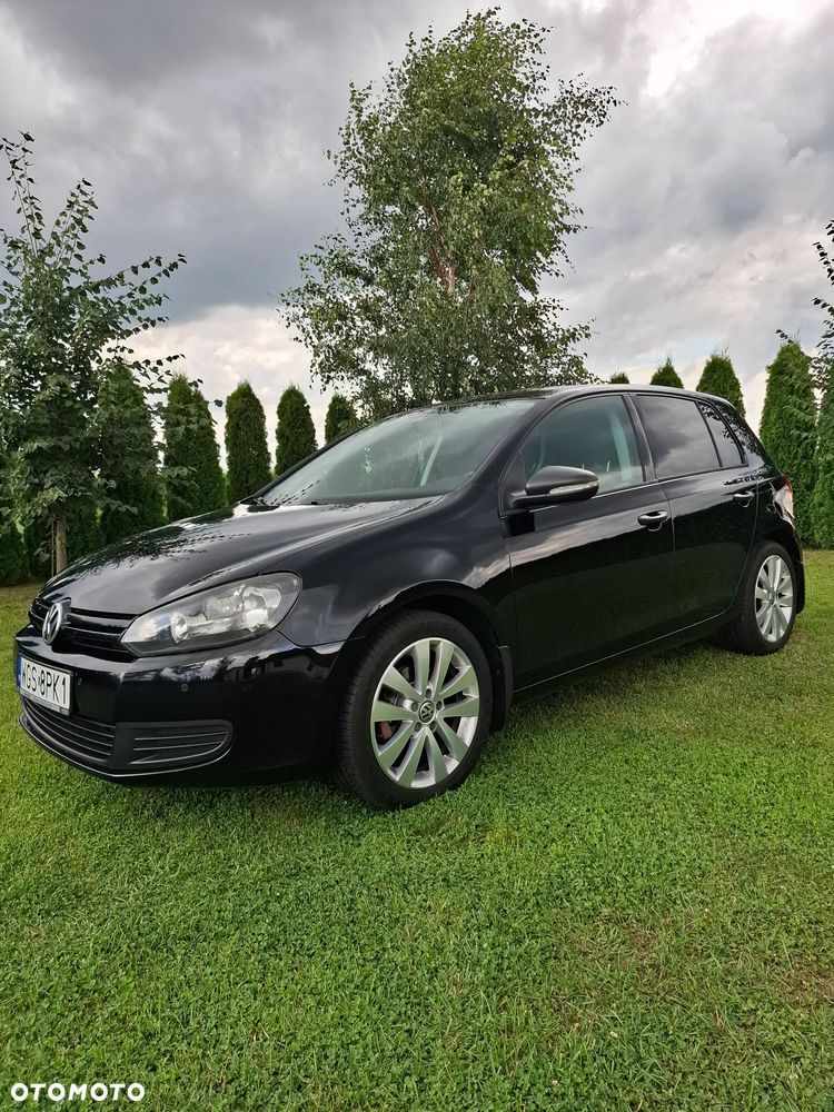 Volkswagen Golf - 10