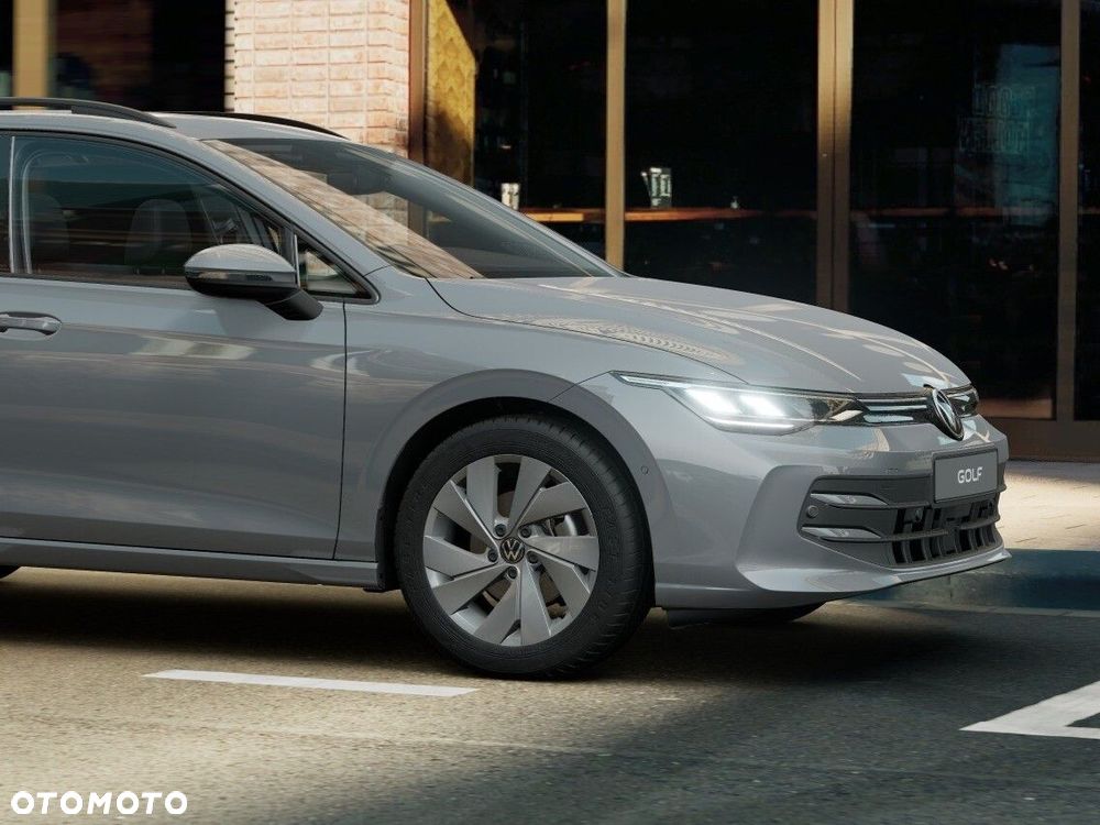 Volkswagen Golf - 6