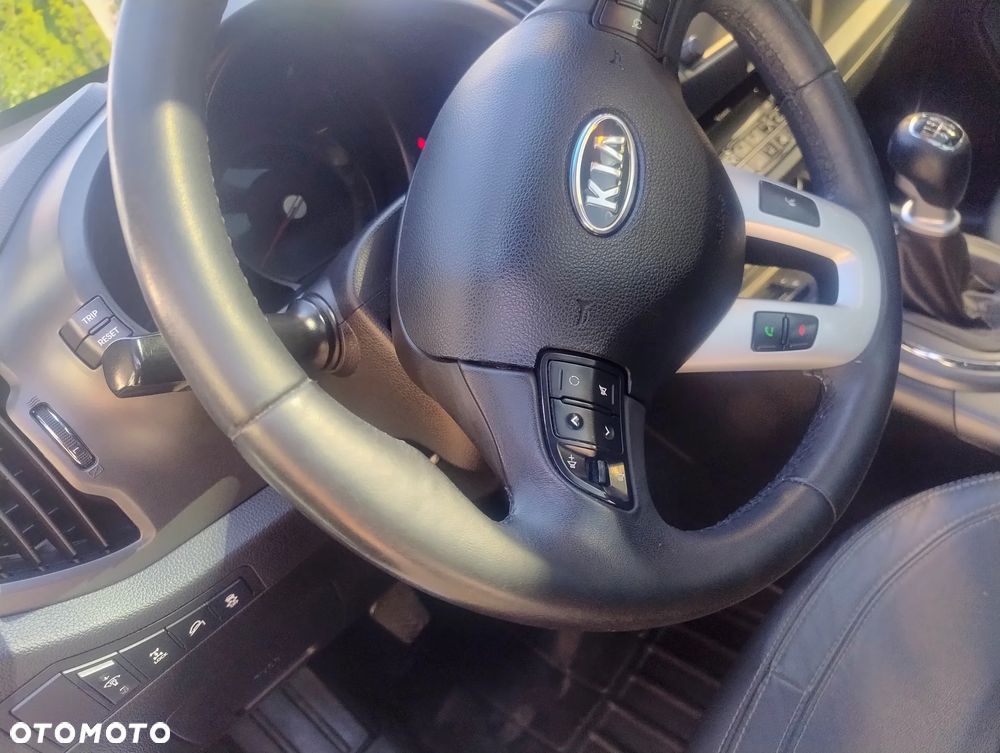 Kia Sportage 2.0 CRDI XL - 18
