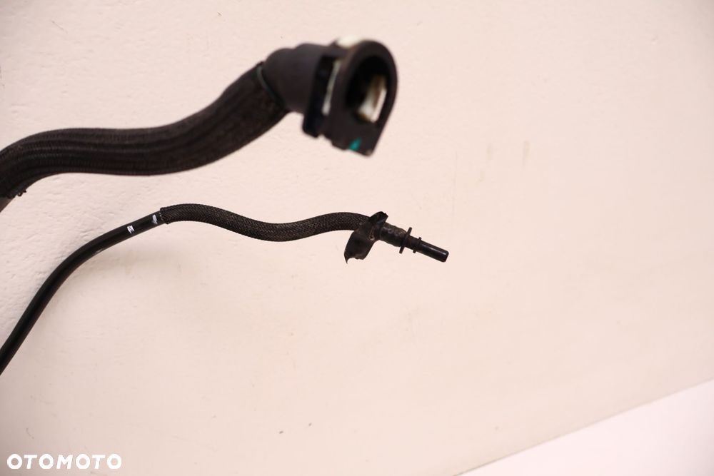 VOLVO XC60 II 2.0 T8 RURA WLEW PALIWA 32203759 - 3