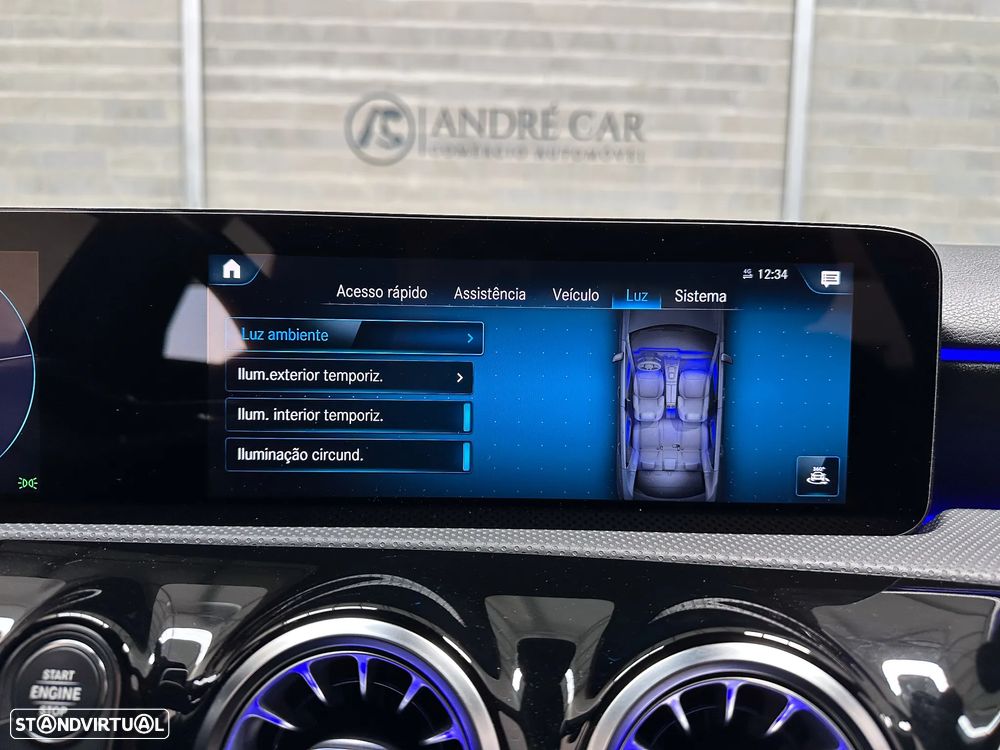 Mercedes-Benz A 250 Limousine e 8G-DCT AMG Line - 33