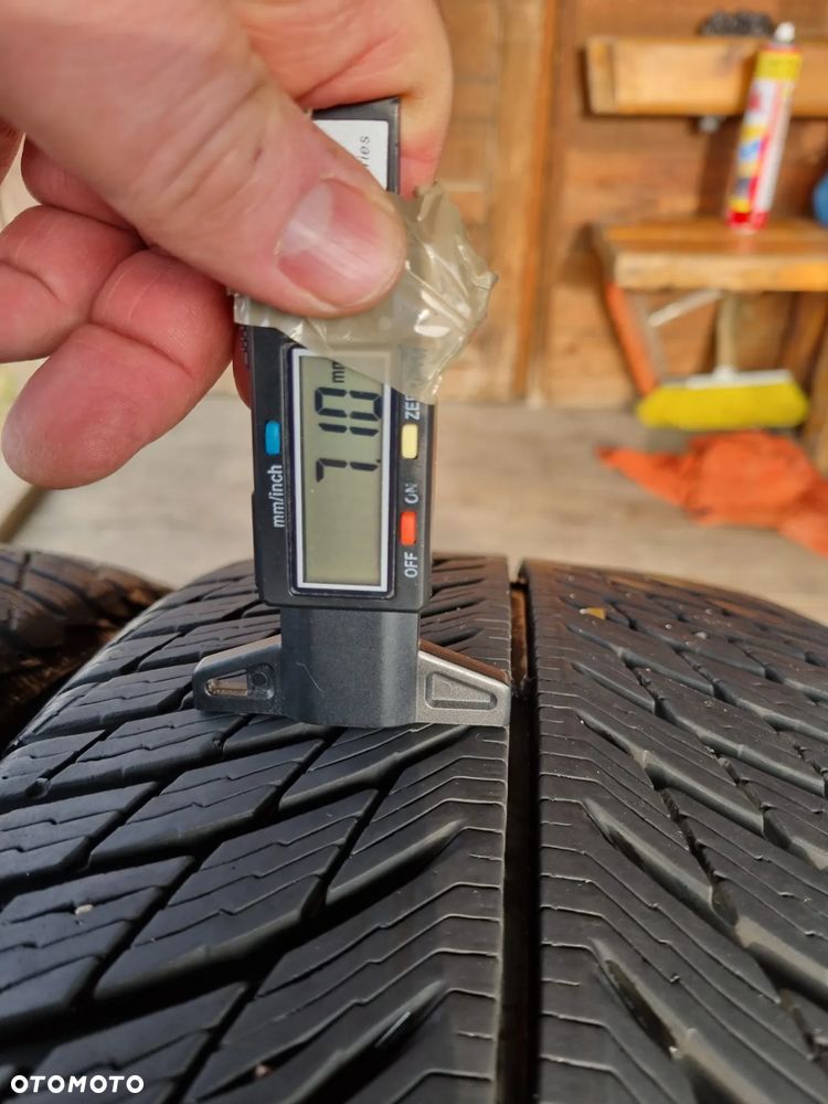 Opony MICHELIN PILOT ALPIN 5 SUV 235/55R18 104V 2022/20r.4x7mm bdb stan - 6