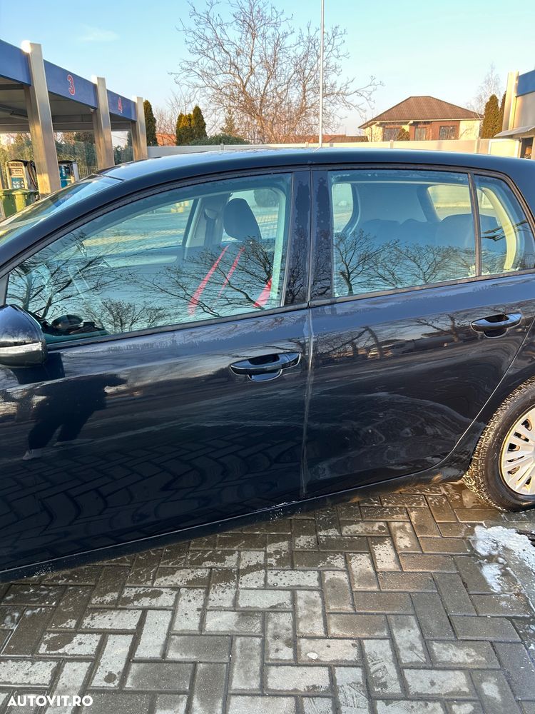 Volkswagen Golf - 12