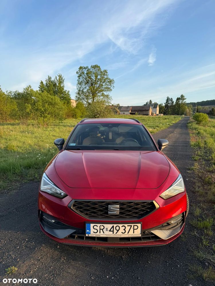 Seat Leon 1.5 eTSI FR DSG - 3