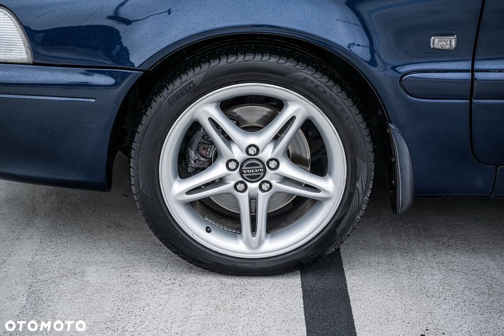 Volvo C70 - 8