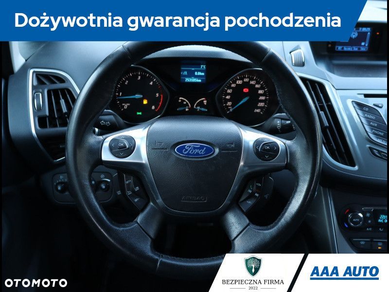 Ford Grand C-MAX - 22