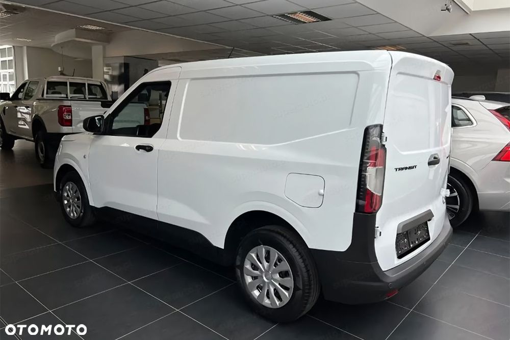 Ford Transit Courier Trend L1H1 1.0 100KM - 6