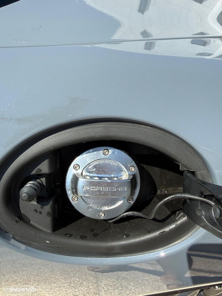 Porsche 911 (991) Turbo Cabriolet - 20