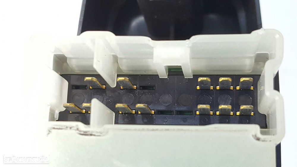 COMANDO DO ELEVADOR FRENTE DIREITO INFINITI M SEDÁN M30D S PREMIUM - 3