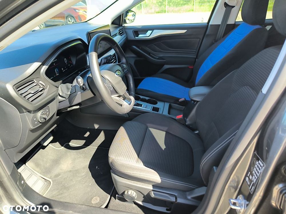 Ford Focus - 13