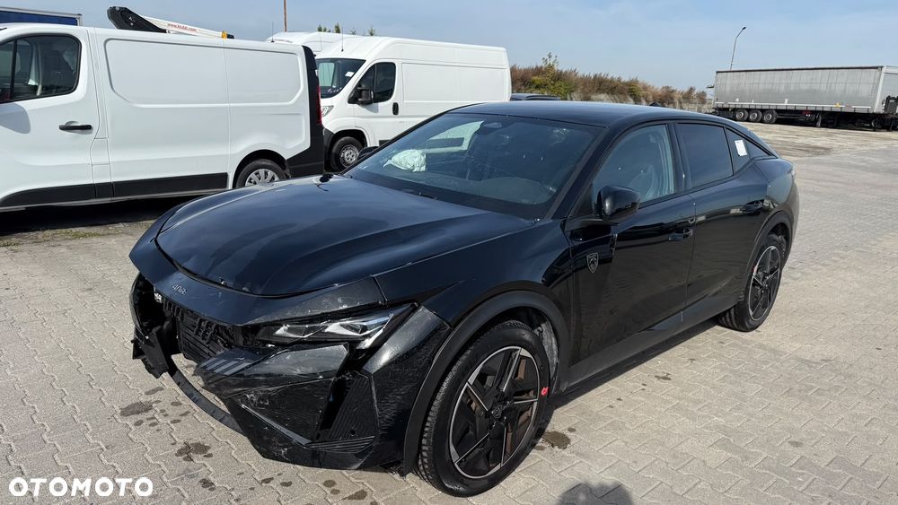 Peugeot 408
