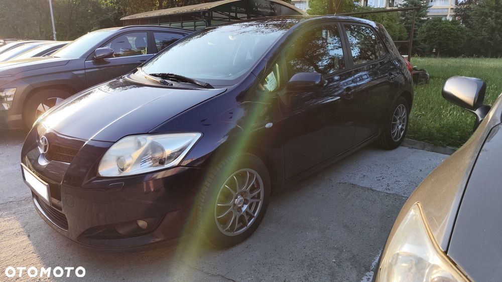 Toyota Auris - 8