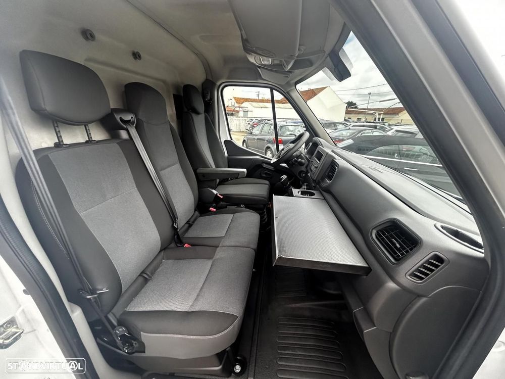 Renault Master L2H2 GRAND CONFORT DCI 135cv BVM6 - 24