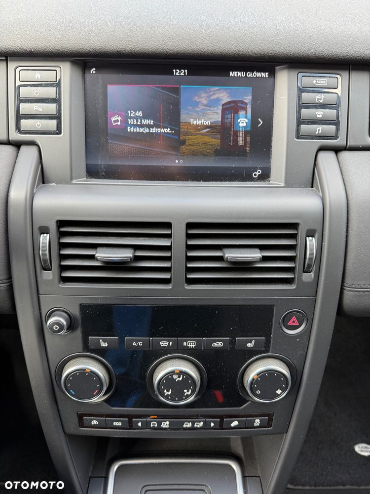 Land Rover Discovery Sport D150 - 24