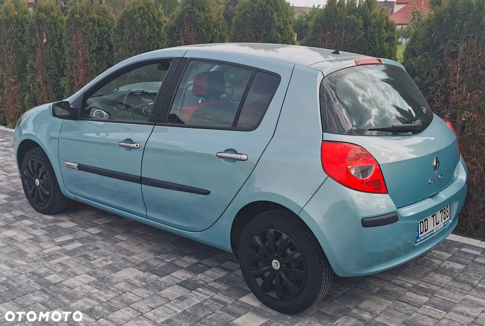 Renault Clio 1.2 16V Ripcurl - 9