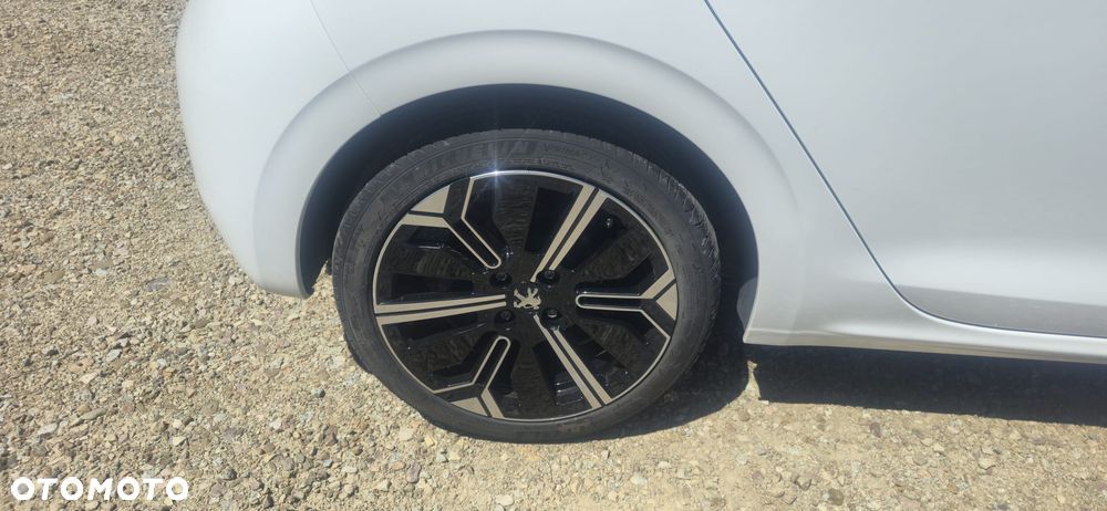 Peugeot 208 PureTech 110 Stop & Start EAT6 Tech Edition - 24
