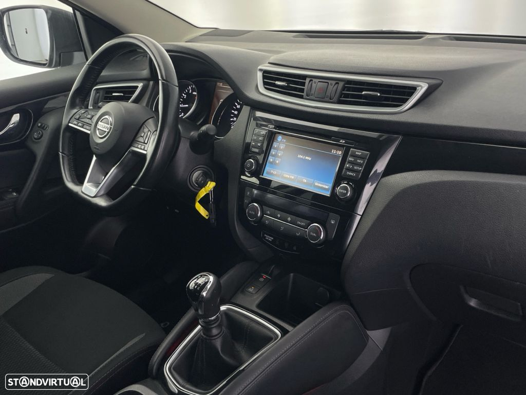 Nissan Qashqai 1.2 DIG-T Acenta - 24