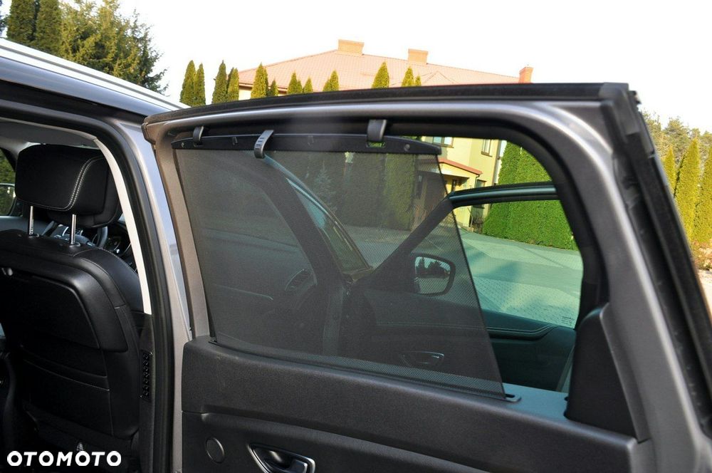 Renault Grand Scenic - 21