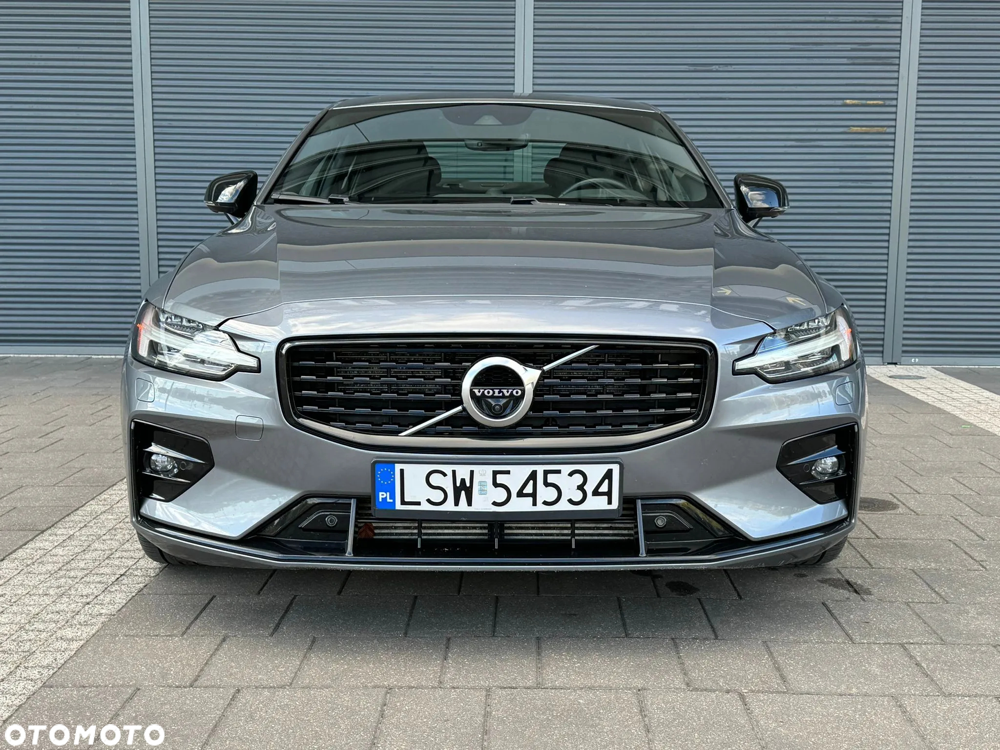 Volvo S60 T6 AWD R-Design - 3