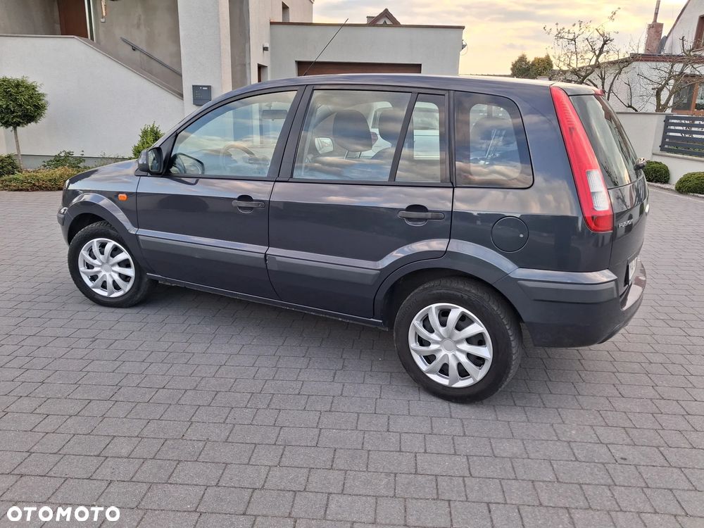 Ford Fusion 1.4 Style - 29