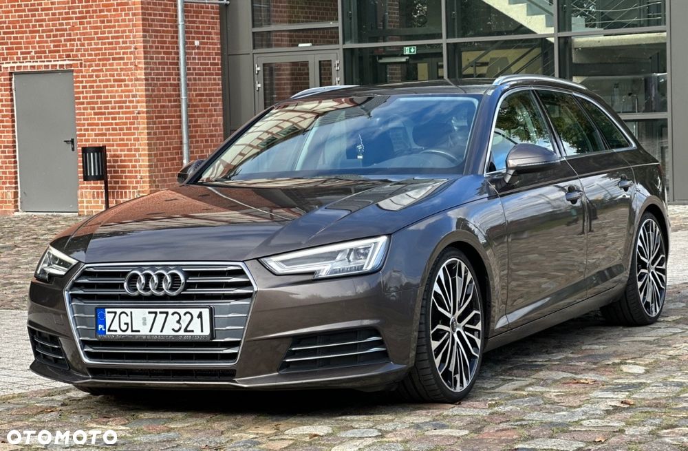 Audi A4 - 1