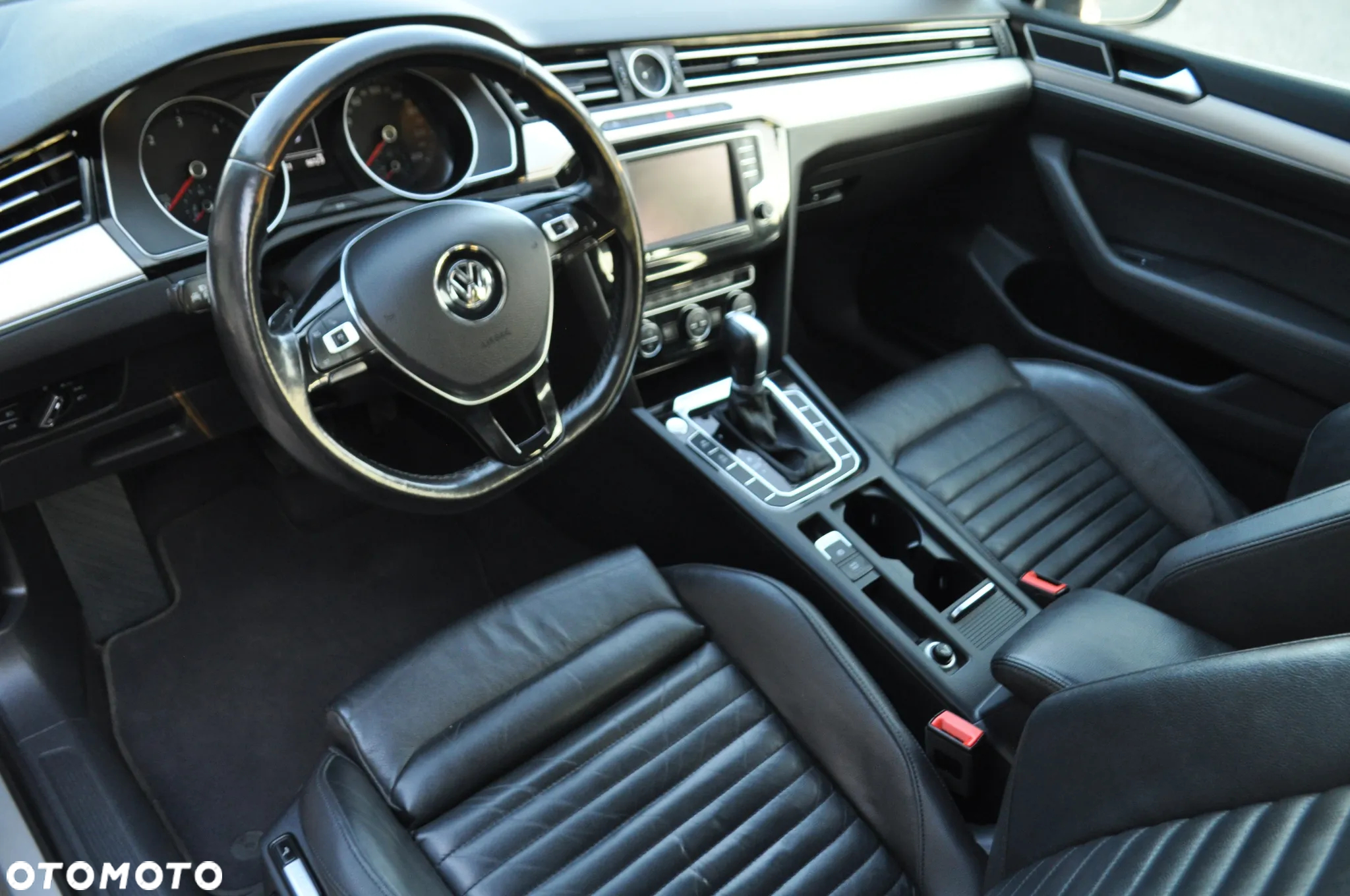 Volkswagen Passat 2.0 TDI BMT Highline DSG - 38